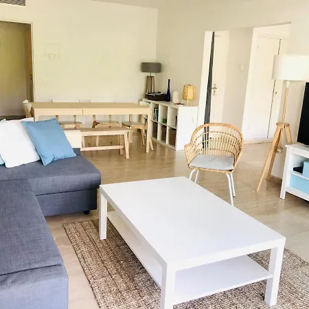 Ella Apartment